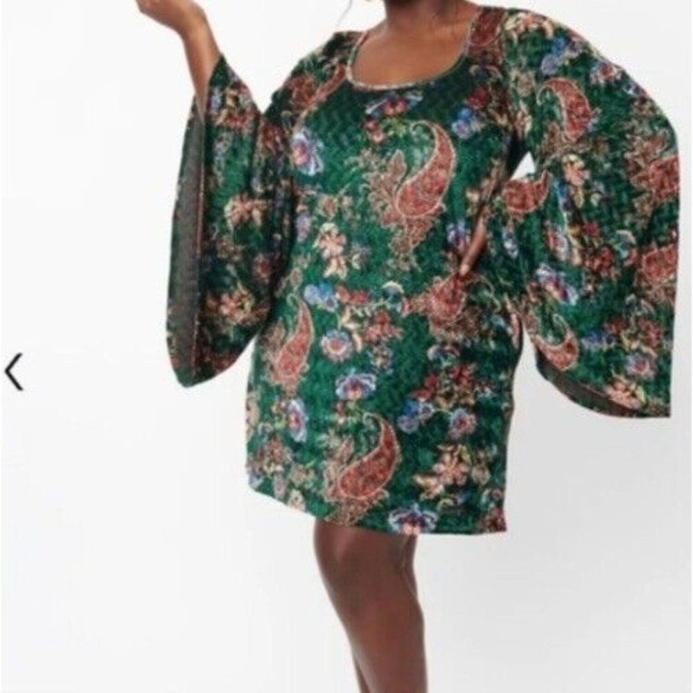 3X Velour Dress Green Floral Long Flair Sleeve Smak Parlour Stretch Ribbed NWT